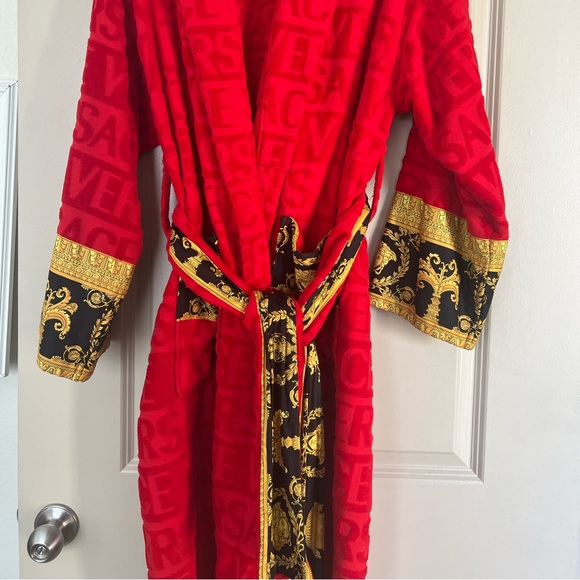 Versace Bathrobe (Long) - Picture 5 of 5